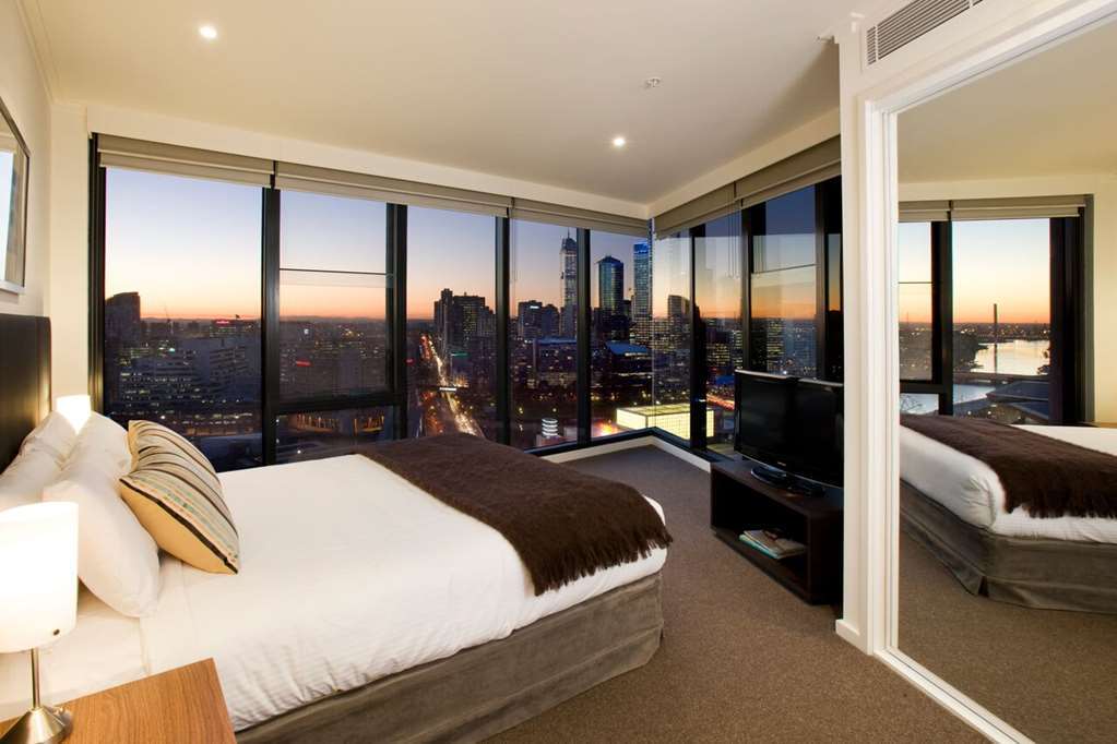 City Tempo - Whiteman St Melbourne Room photo